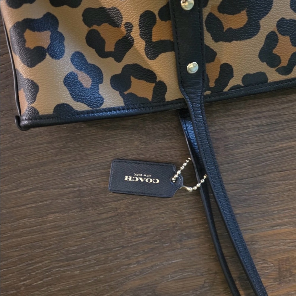 Coach Brown and Black Leopard Print City Tote - Picture 6 of 8